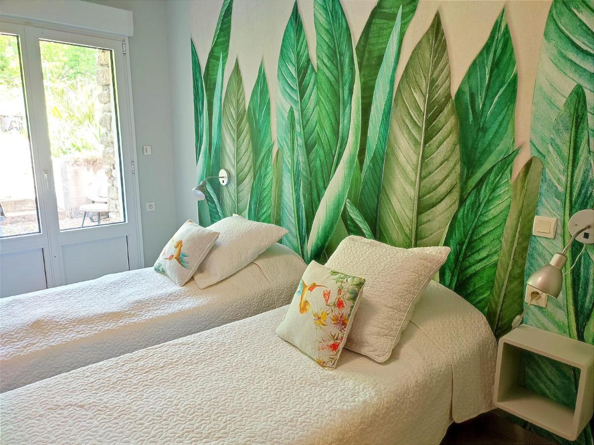 Chambre D'Hotes Le Moulin De Moulis מראה חיצוני תמונה