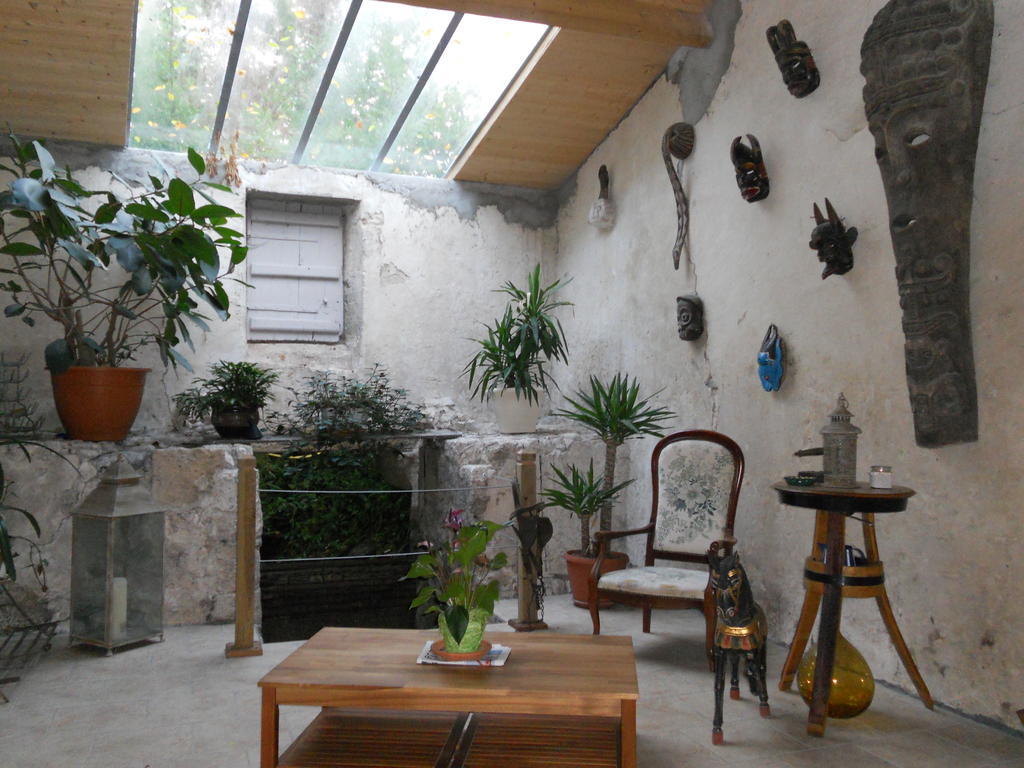 Chambre D'Hotes Le Moulin De Moulis מראה חיצוני תמונה