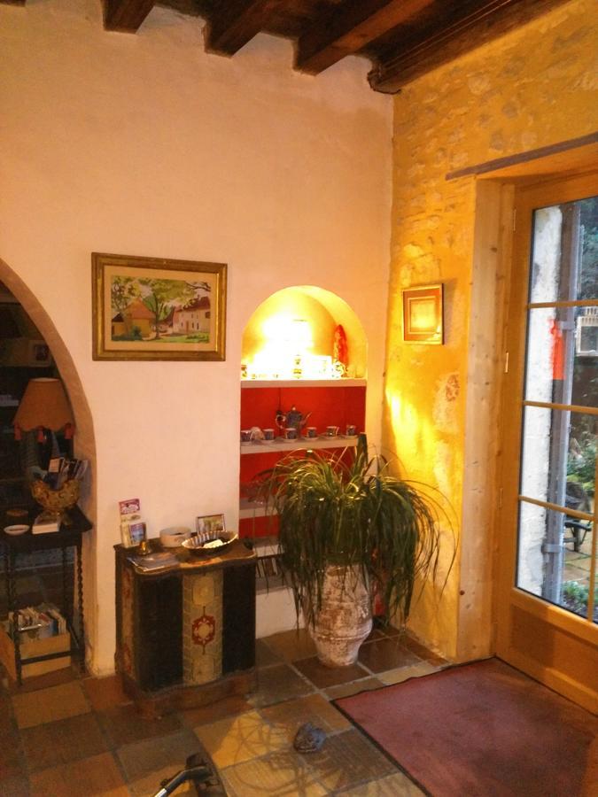 Chambre D'Hotes Le Moulin De Moulis מראה חיצוני תמונה
