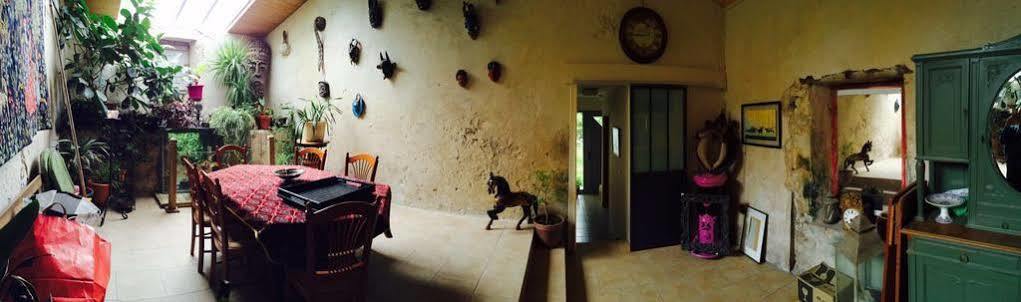 Chambre D'Hotes Le Moulin De Moulis מראה חיצוני תמונה
